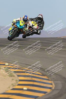 media/Oct-08-2023-CVMA (Sun) [[dbfe88ae3c]]/Race 3 Amateur Supersport Middleweight/